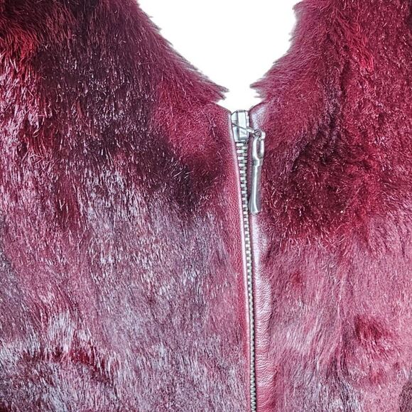 Vintage 90s Cache Fur Vest Womens Size M Burgundy Red Leather Dyed Rabbit Zip - Picture 3 of 6